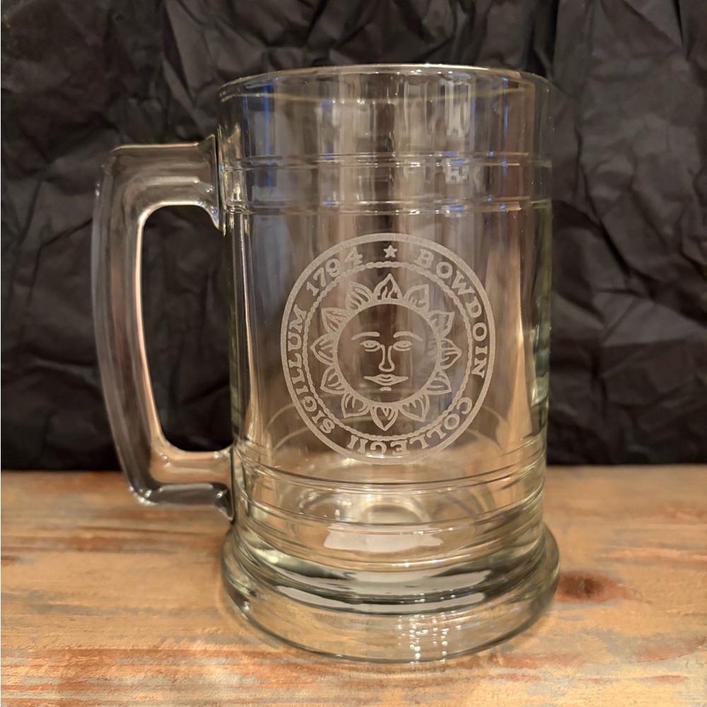 NWT Bowdoin College engraved colonial tankard